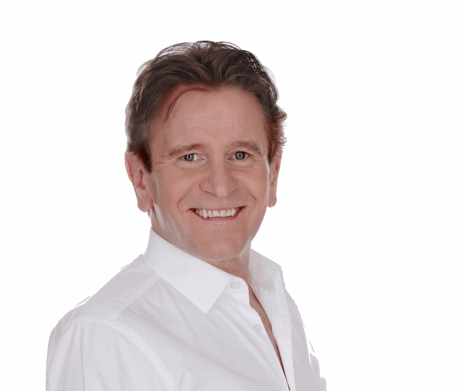Luc Steeno live tijdens een optreden