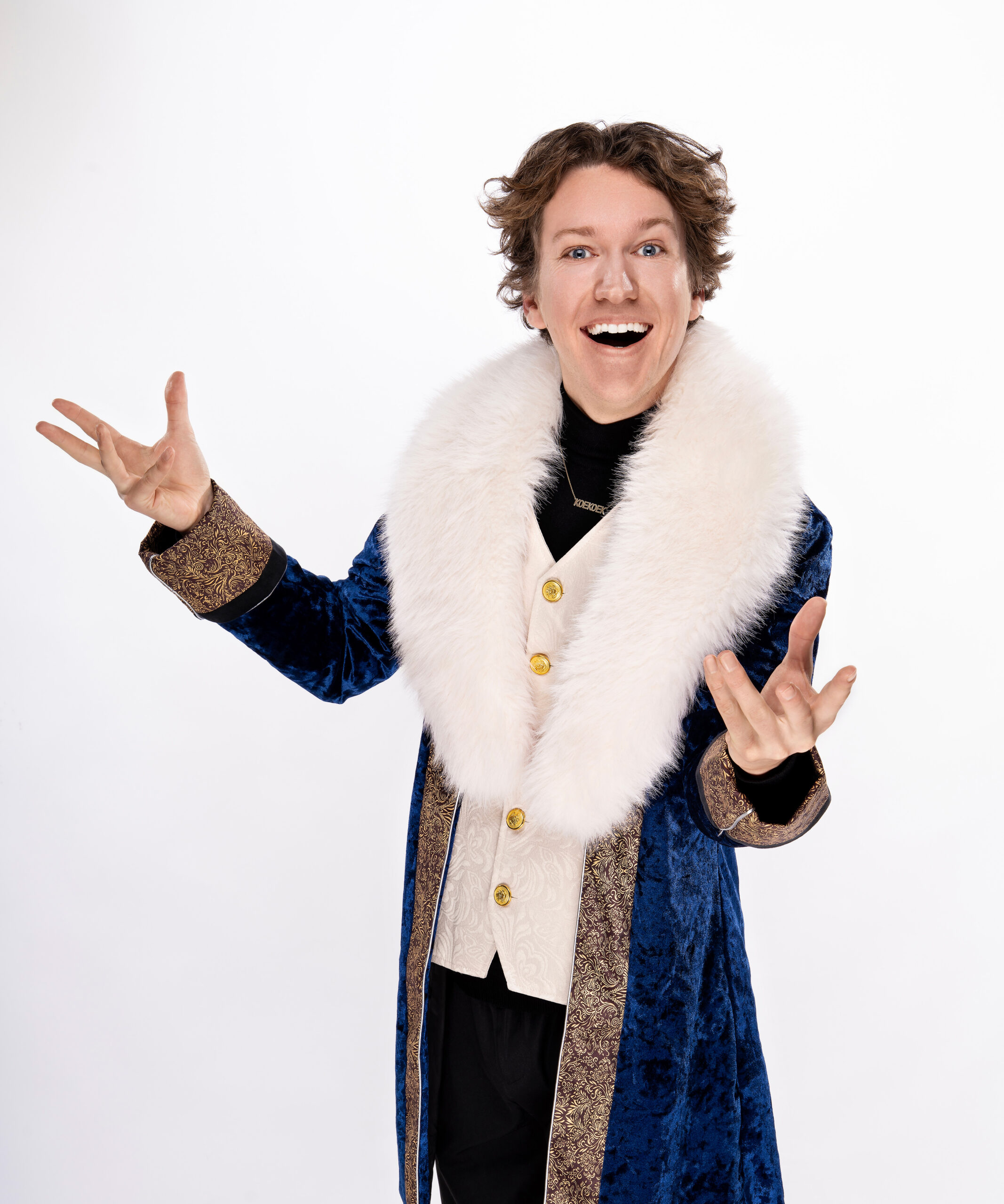 Louis Flion brengt sfeer met een live optreden vol ambiance en meezinghits