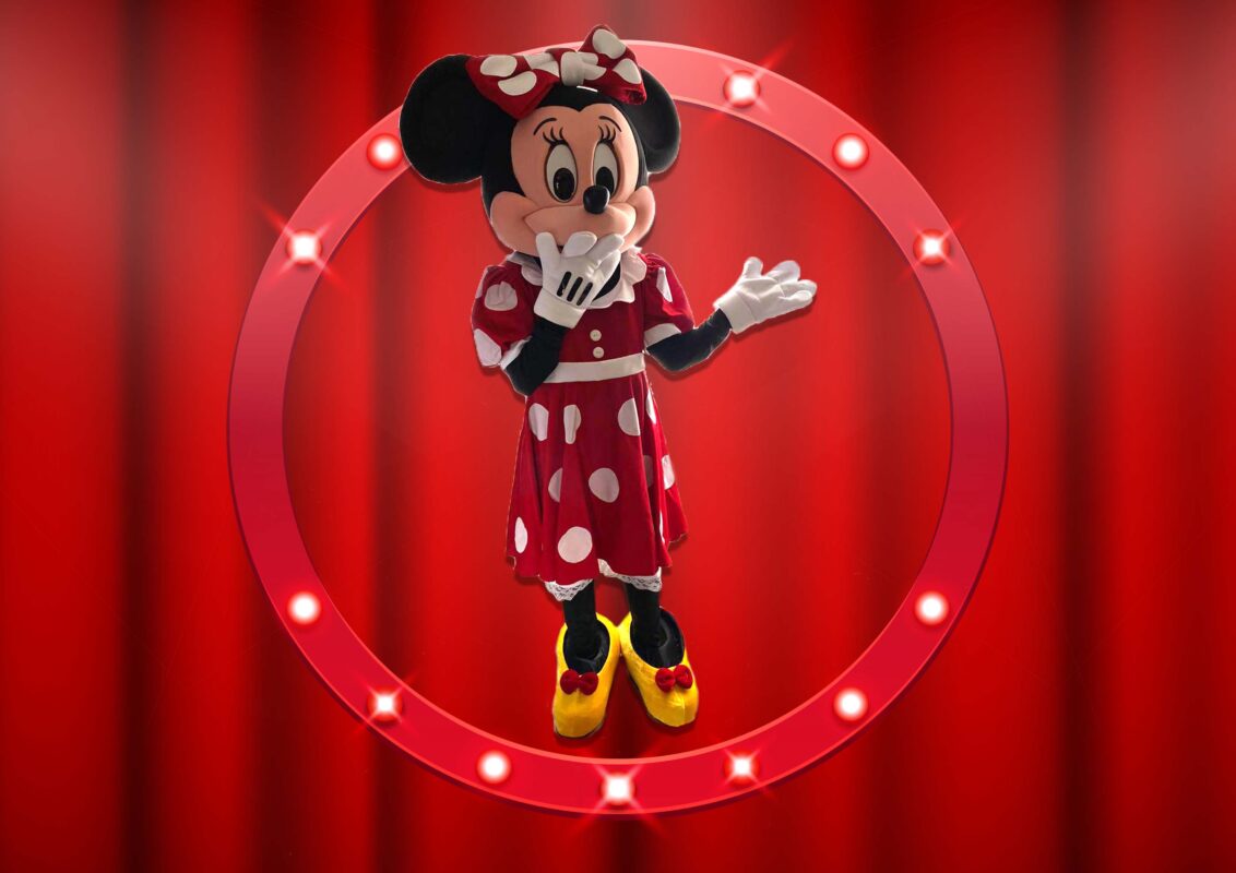 Magical Mouse F begroet kinderen vrolijk tijdens een meet & greet op een feest