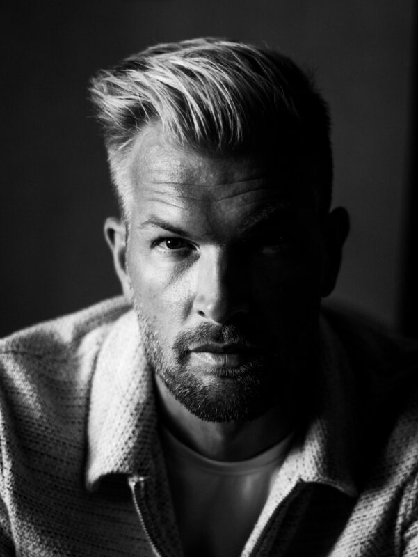 Ruben Van Gucht als sportjournalist en presentator tijdens een evenement
